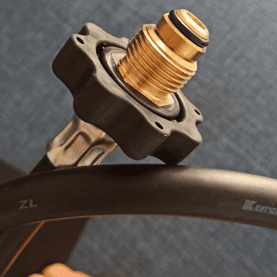 DÂY ĐUÔI HEO CAO ÁP RÚT HƠI SKH-6